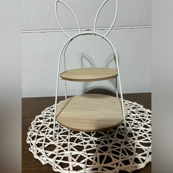 Clearance Bundle w/2nd item for $4.99 shipping Easter tiered bunny tray. - Picture 6 of 7